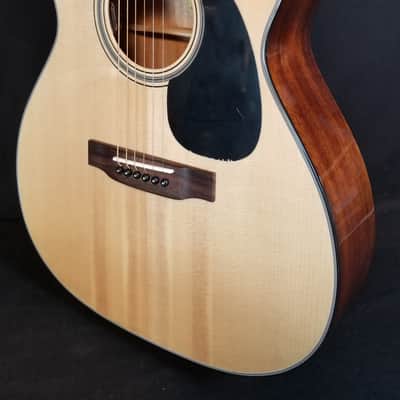Blueridge BR-43CE Contemporary Series 000 Style Cutaway Acoustic-Electric Guitar image 1