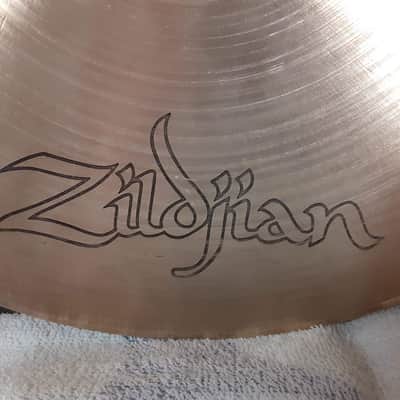 A. Zildjian 14" Canadian Hollow Logo New Beat Hi-Hat Cymbals (Pair) 1970s image 14