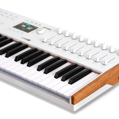 Arturia KeyLab 49 mk III Midi Controller - White image 6