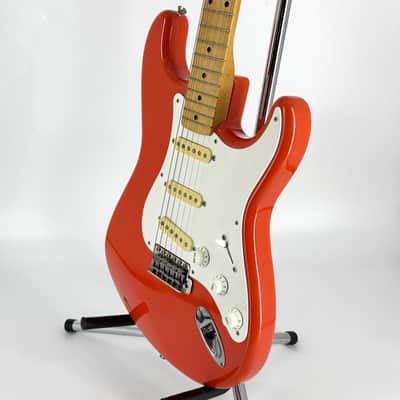 1991 Fender Squier Hank Marvin Japan Stratocaster – Fiesta Red image 10