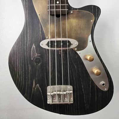 Offbeat Guitars "Jackie-O" 30" Short Scale Bass, Black Magic, Lindy Fralin 51 Split-P image 1