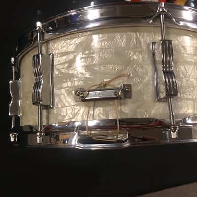 Ludwig WFL Classic Buddy Rich White pearl 900P 1963 image 3