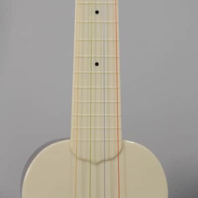 1950s Fin-Der Diamond Head Soprano Ukulele w/ Original Box image 4
