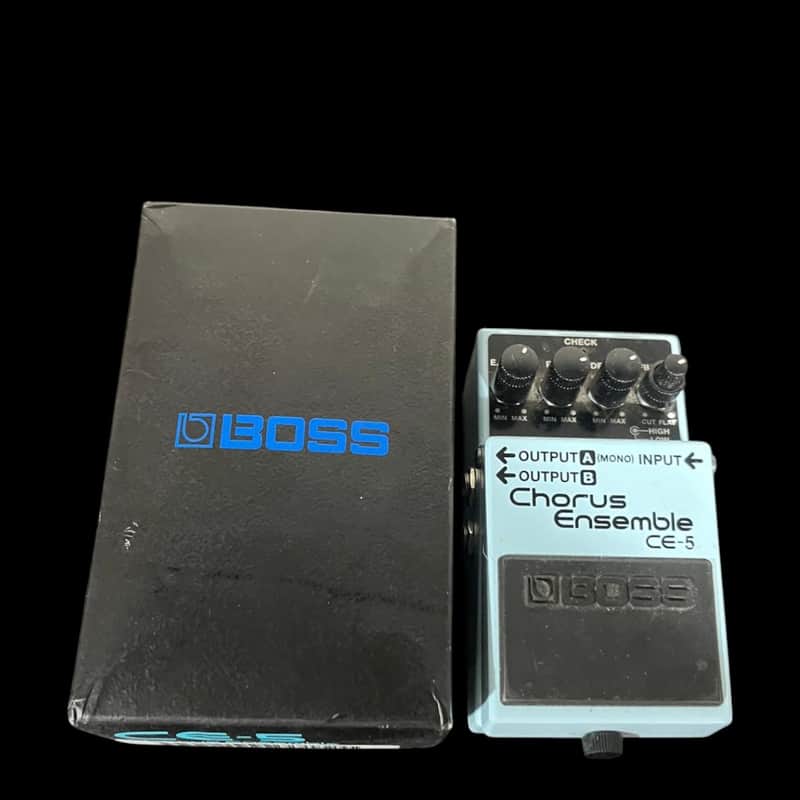 Boss CE-5 Chorus Ensemble (Blue or Pink Label) | Reverb