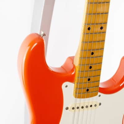 Squier Hank Marvin Stratocaster 1991 Fiesta Red image 9