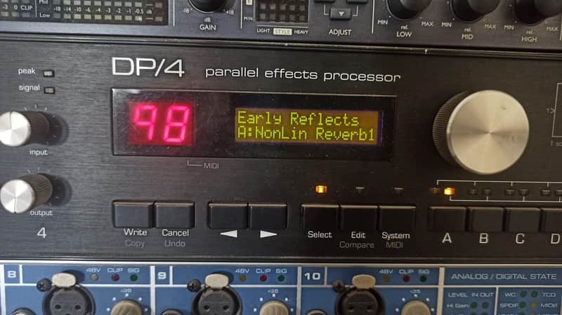 Ensoniq DP/4 Parallel Effects Processor 1993 - Black image 1