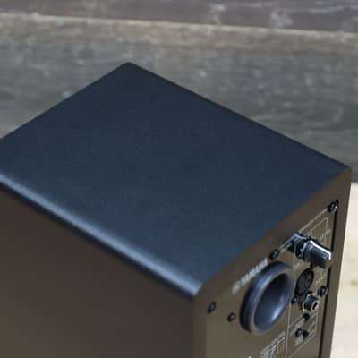 Yamaha HS5 Powered Studio Monitor 2-Way Bi-Amp 5" Studio Monitor (Single) w/Box image 12