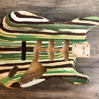 FRANCHIN Mercury guitar body Colorful Wood Grain Green Oil Paint and Bronze Metallic Leaf Swamp Ash S-type Made in Italy - Stock piece #03700918 image 4