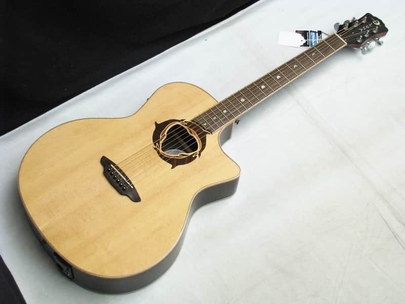 Luna Safari Dolphin 3/4 Size Travel Acoustic Guitar Natural image 1