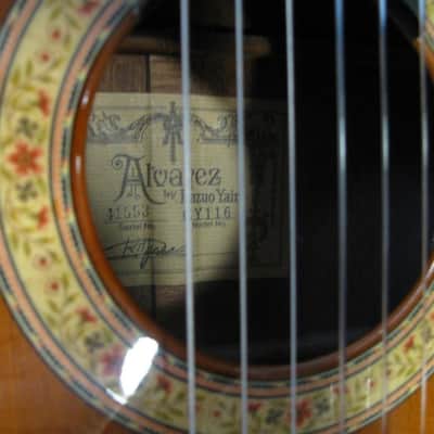 Alvarez Yairi CY116 Burled Mahogany/Cedar Top image 6