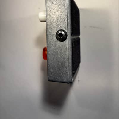 Electro-Harmonix Micro POG Polyphonic Octave Generator 2007 - Present - Red / Gray image 3