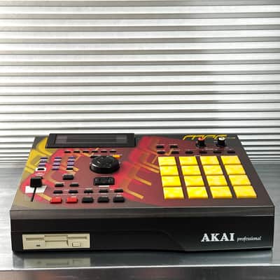 Akai MPC2000XL MCD MIDI Production Center 2006 - 2007 - Blue image 2