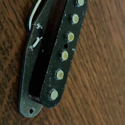 1976 Fender Stratocaster guitar pickup image 2