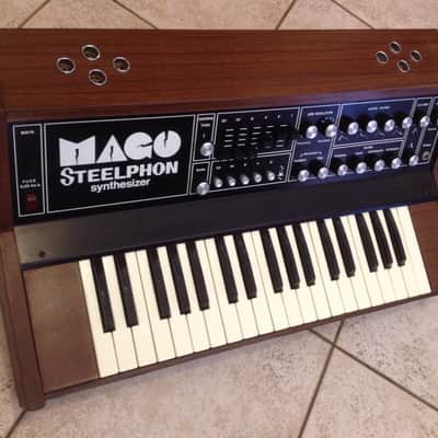 Steelphon MAGO image 3
