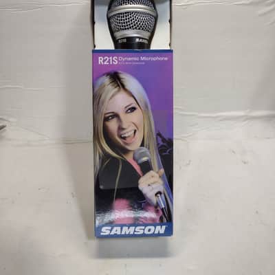 Samson R21S Cardioid Dynamic Vocal Microphone with Switch, Cable and Clip New/Open-Box image 1