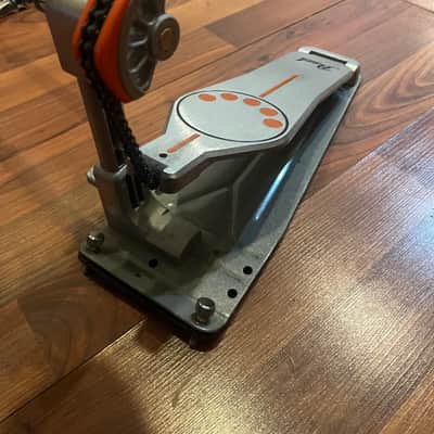 Pearl P932 Demonator Longboard Chain-Drive Double Bass Drum Pedal 2010s - Chrome / Orange image 6