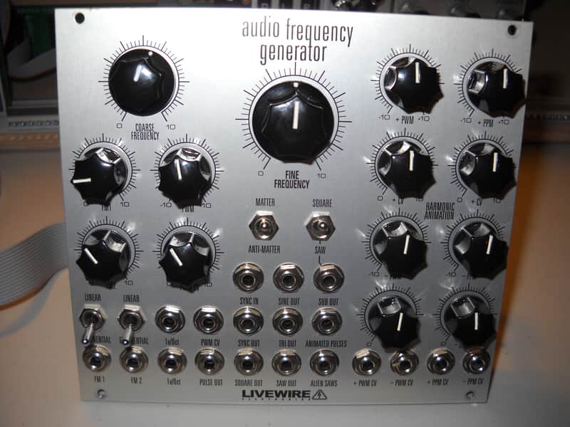 Live Wire Audio Frequency Generator image 1