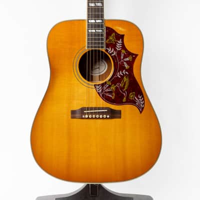 Gibson Hummingbird 2014 Heritage Cherry Sunburst image 1