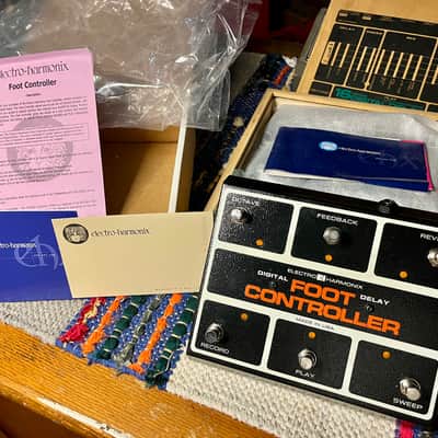 Electro-Harmonix 16 Second Digital Delay 2000s with FOOT CONTROLLER NOS image 5
