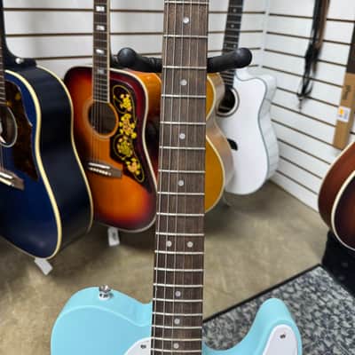 Squier Limited Edition Sonic Telecaster - Daphne Blue image 3