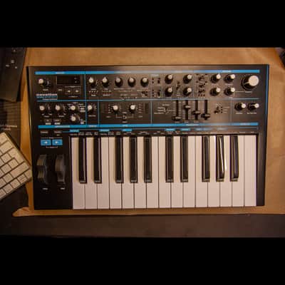 Novation Bass Station II 25-Key Monophonic Synthesizer