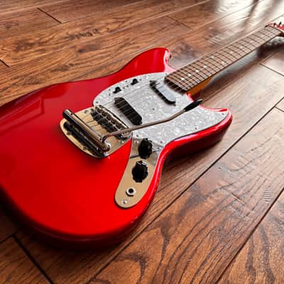 2010 Fender MG-69 Mustang Reissue Electric Guitar Candy Apple Red MIJ Japan image 4