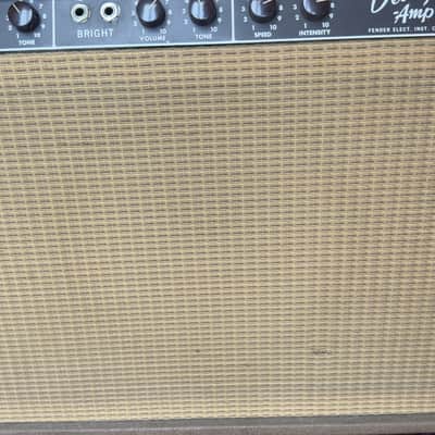 1963 Fender Deluxe 6G3 Guitar Amplifier / Tube Combo Amp image 2