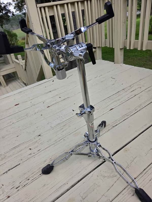 DW DWCP9300 9000 Series Heavy Duty Double-Braced Snare Drum Stand