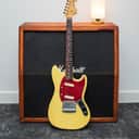 Fender Mustang MG69-55 1992-1993 - Faded Yellow White