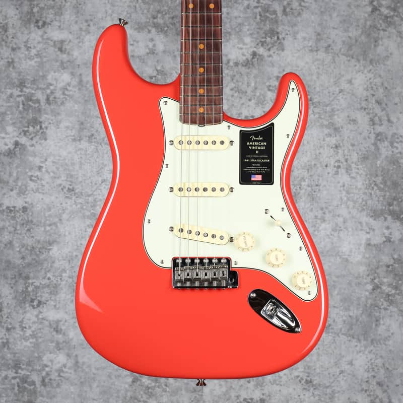 Fender American Vintage II '61 Stratocaster Fiesta Red 2023