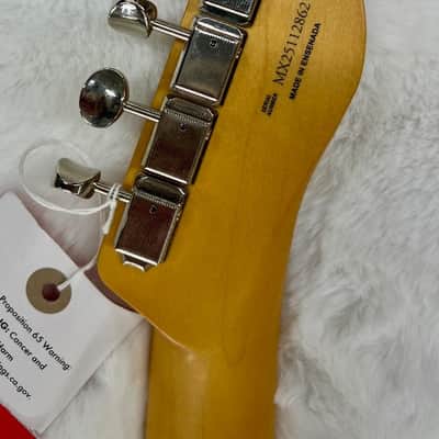Mint Fender Player II LEFTY Telecaster guitar, Maple Fingerboard, Hialeah Yellow -MIM image 6