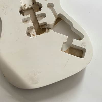 White HSH Guitar DIY Project Body image 14