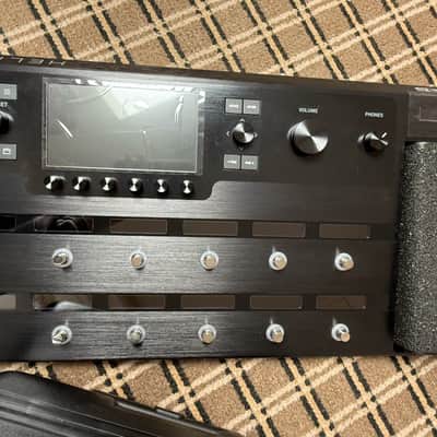 Line 6 Helix Floor Amp & FX Modelling Pedal image 3
