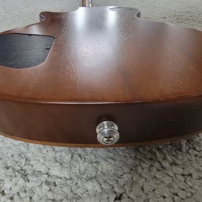 Gibson Les Paul Tribute Satin Tobacco Burst image 15