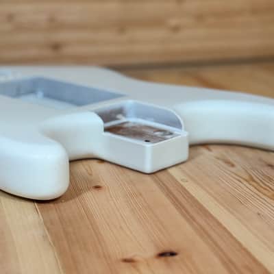 1912g Kohlin Guitars S-Type Roasted Pine replacement body Aged Nitro Relic Vintage olympic white Made in Sweden image 3