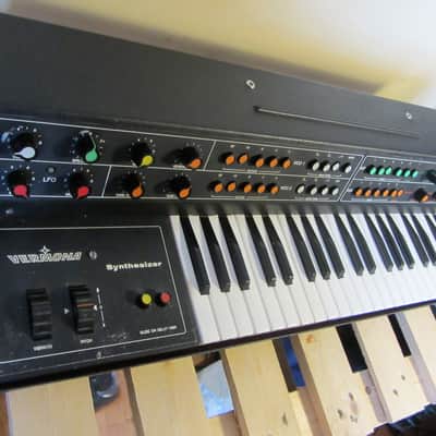 Vermona Synthesizer Analog from DDR image 1