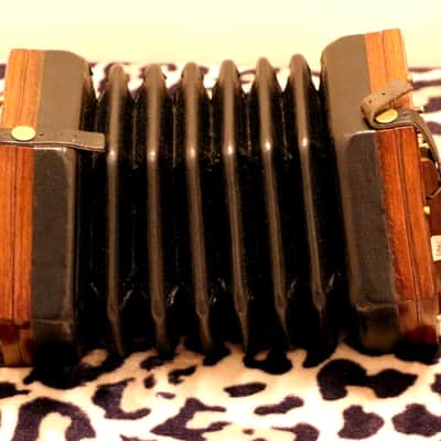 Lachenal 48 button Crane Duet Concertina vintage image 5