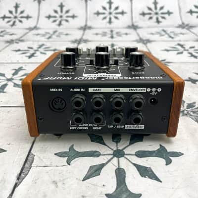 Moog MF-105M Moogerfooger MIDI MuRF image 4