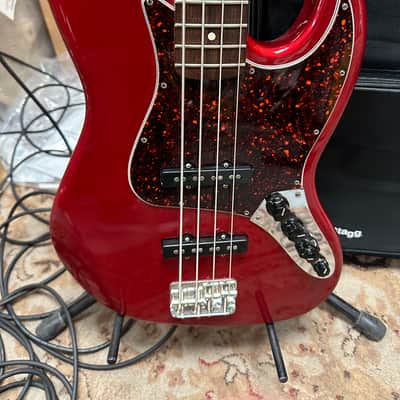 Fender Jazz Bass Deluxe Series 2003 - Candy Apple Red image 1