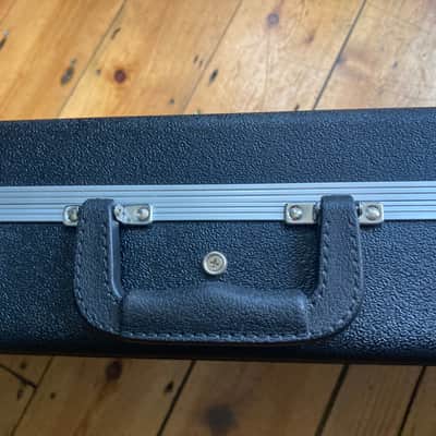 Stagg ABS Bass Guitar Hard Shell Case image 6