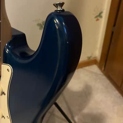 Fender Highway One Stratocaster Left-Handed with Rosewood Fretboard 2003 - 2005 - Sapphire Blue Transparent- Seymour Duncan SSL-6 pickups image 7