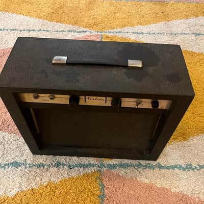 Airline Montgomery Ward 62-9012a 1960’s tube guitar amp! image 2