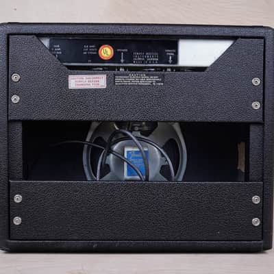 Fender Bronco 6-Watt 1x8" Guitar Combo 1971 Silverface image 9