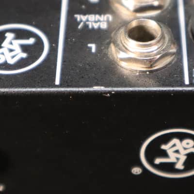 Mackie 402VLZ4 4-Channel Mic / Line Mixer 2014 - Present - Black image 10