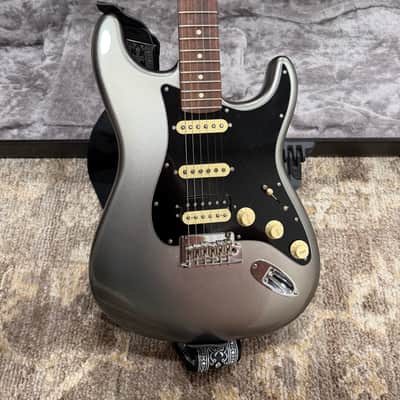 Fender American Professional II 2023 - Mercury/Rosewood image 4
