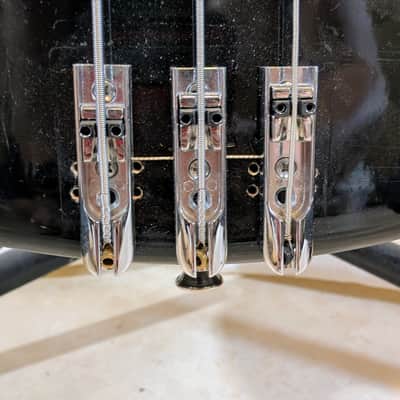 3 String conversion bass Peavey Fury 2 International Series image 3