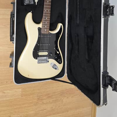 Fender American Deluxe Fat Stratocaster HSS with Maple Fretboard 2008 - 2010 - Olympic Pearl image 8