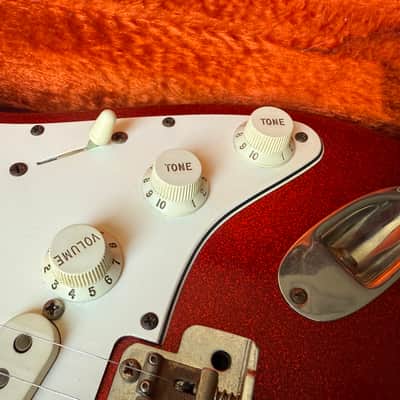 Fender Stratocaster Relic 2007 - Candy Apple Red Metallic image 4