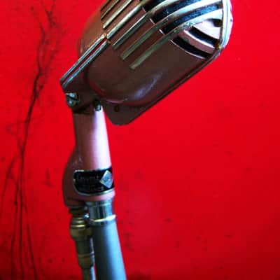 Vintage RARE 1940's MEG M-15 model / Shure 708A Zeppelin crystal microphone Hi Z w cable and S-36 stand image 3
