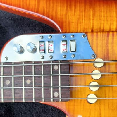 Ultra Rare and Collectible LH Bunker Stealth Bass Headless image 9